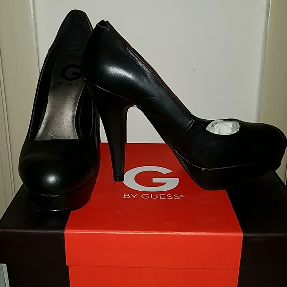 Guess platform pumps - Picture 2 of 5